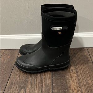 Bogs k grasp Black insulated Waterproof winter boots big kids size 6
